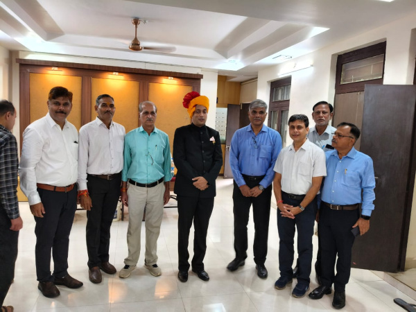 जिला सहकारी केंद्रीय बैंक मर्यादित, विदिशा में प्रशासक महोदय द्वारा 15 अगस्त 2025 को झंडा वंदन किया गया।